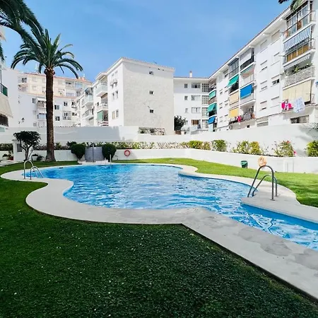 Estudio Buddha En El Centro De - South Costa Nerja